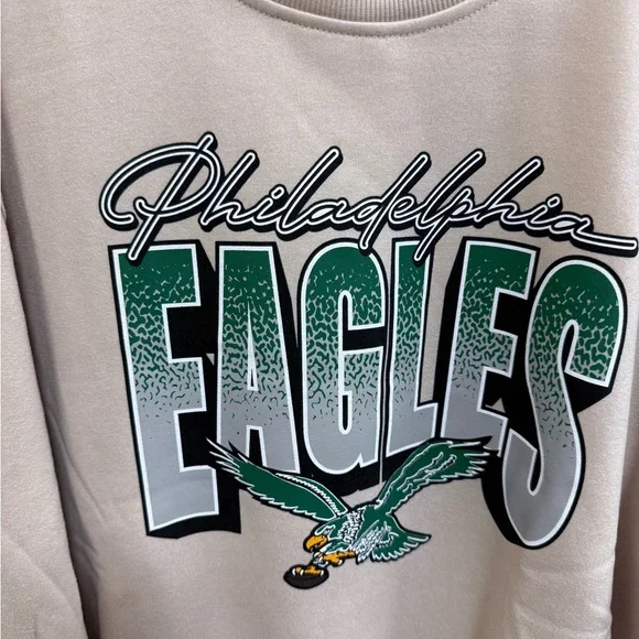 NWT NFL Philadelphia Eagles Tan Crewneck Sweatshirt, Size Large - Picture 3 of 6